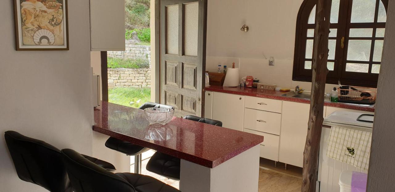 איוס סטפנוס Angela Apartments Pool Gardens And Sea Views מראה חיצוני תמונה